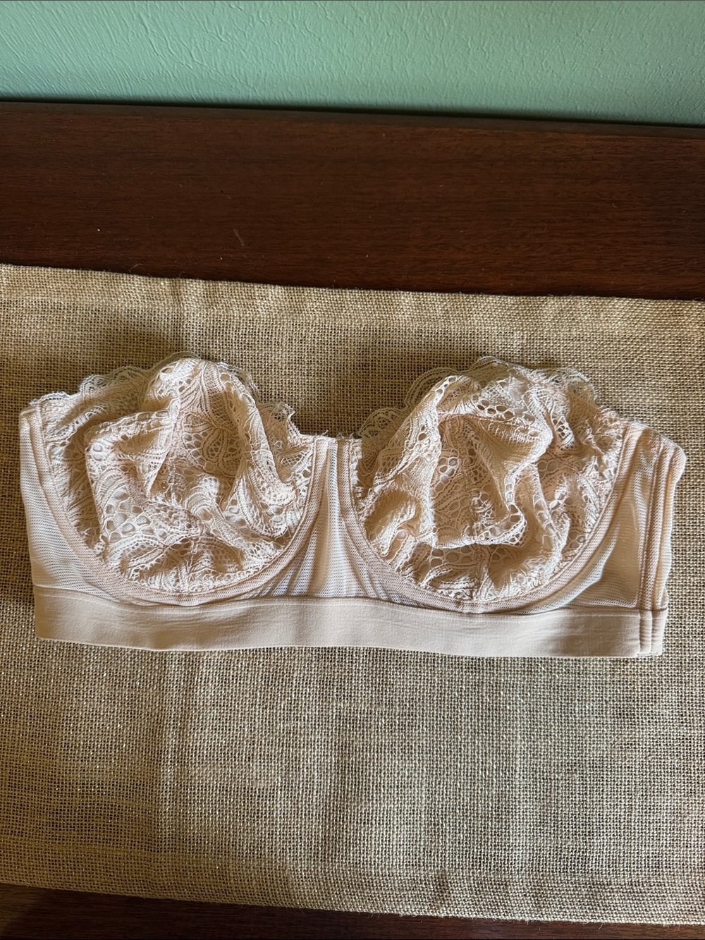 Lively Lace Strapless Bandeau Bra Toasted Almond Size 38D NO Straps